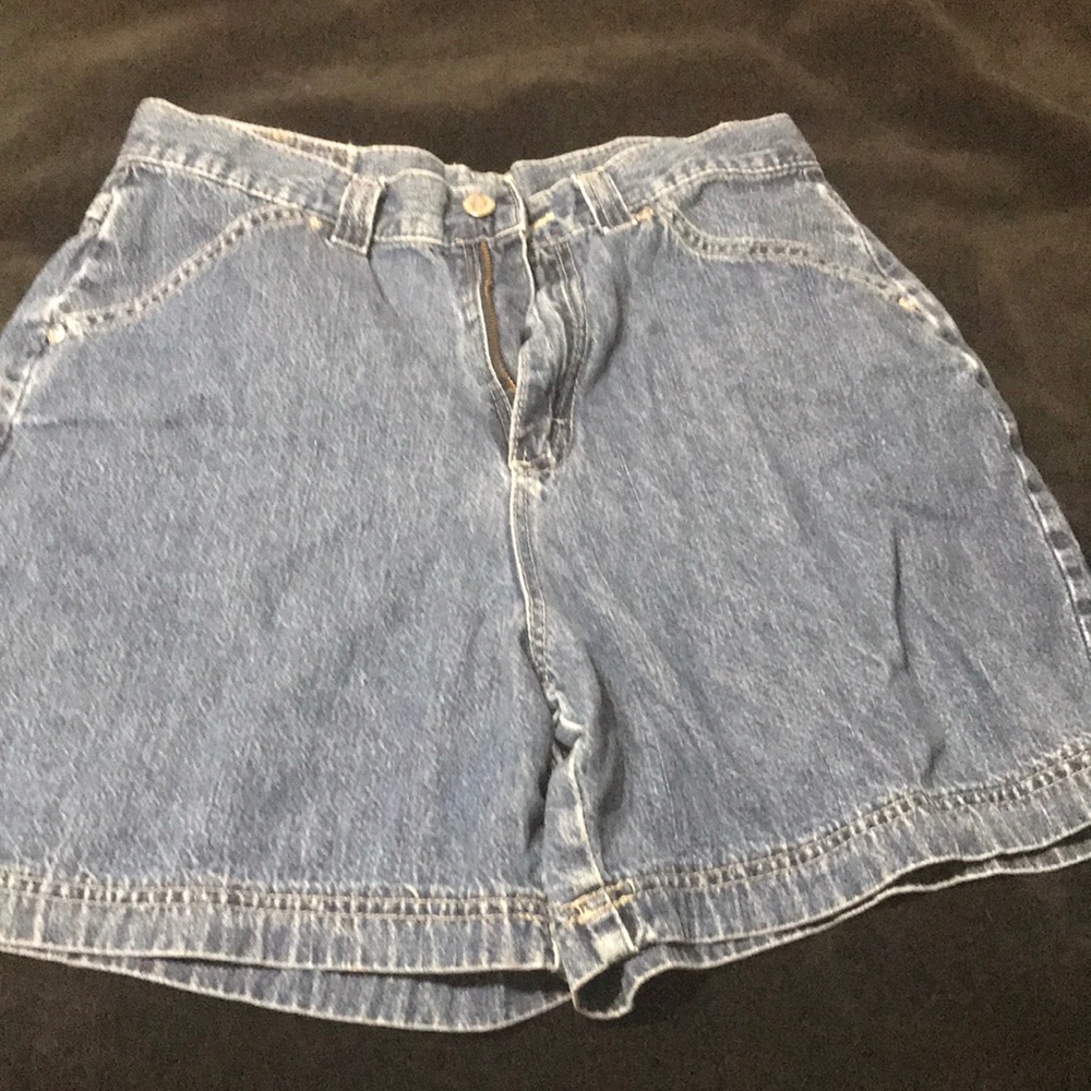 Size 12 med denim shorts